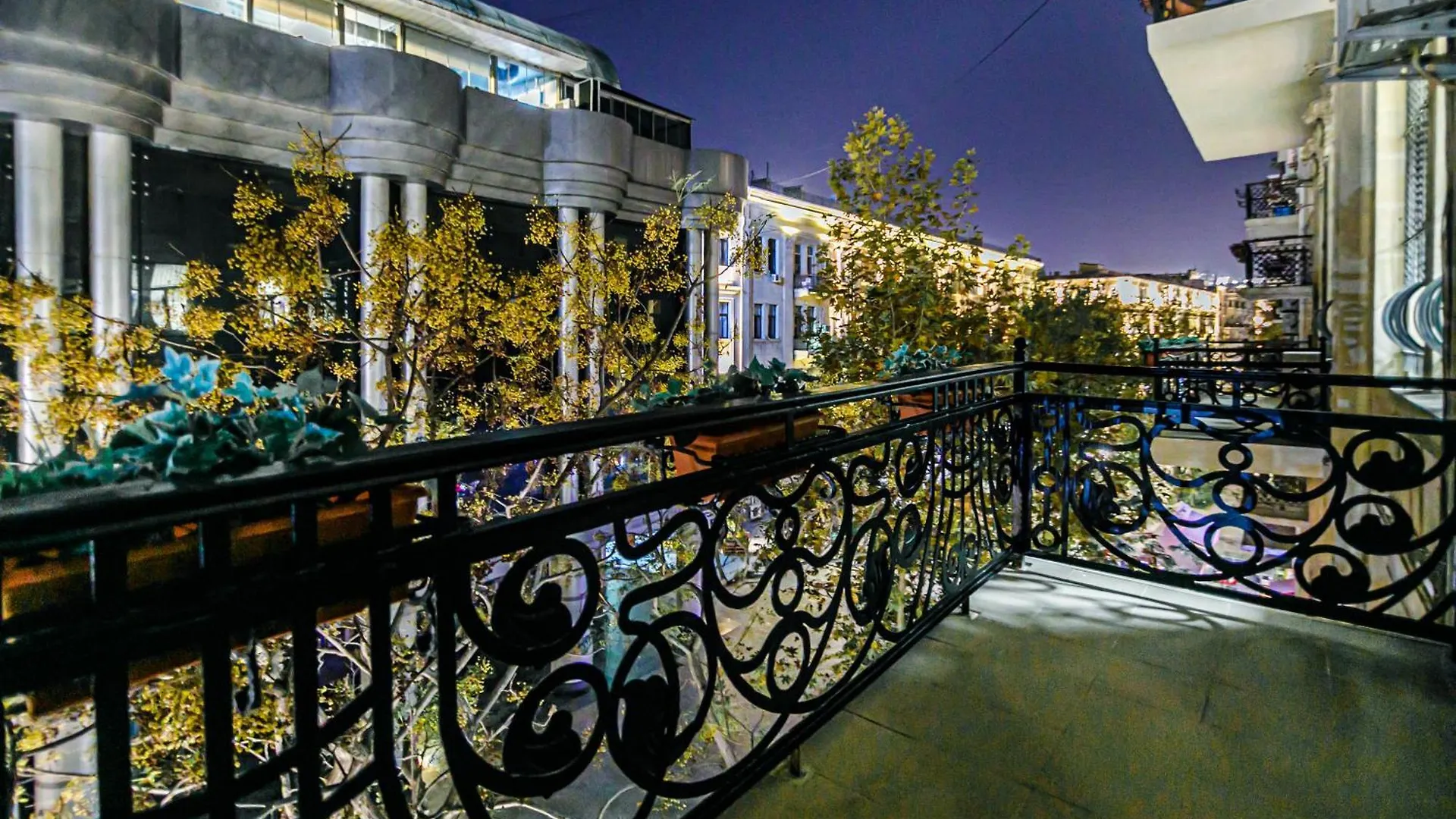 Apartment On Nizami 93 Baku